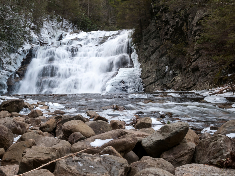 Laurel Falls, a beautiful proposal spot in the Smokies | Smoky Mountain Explorer